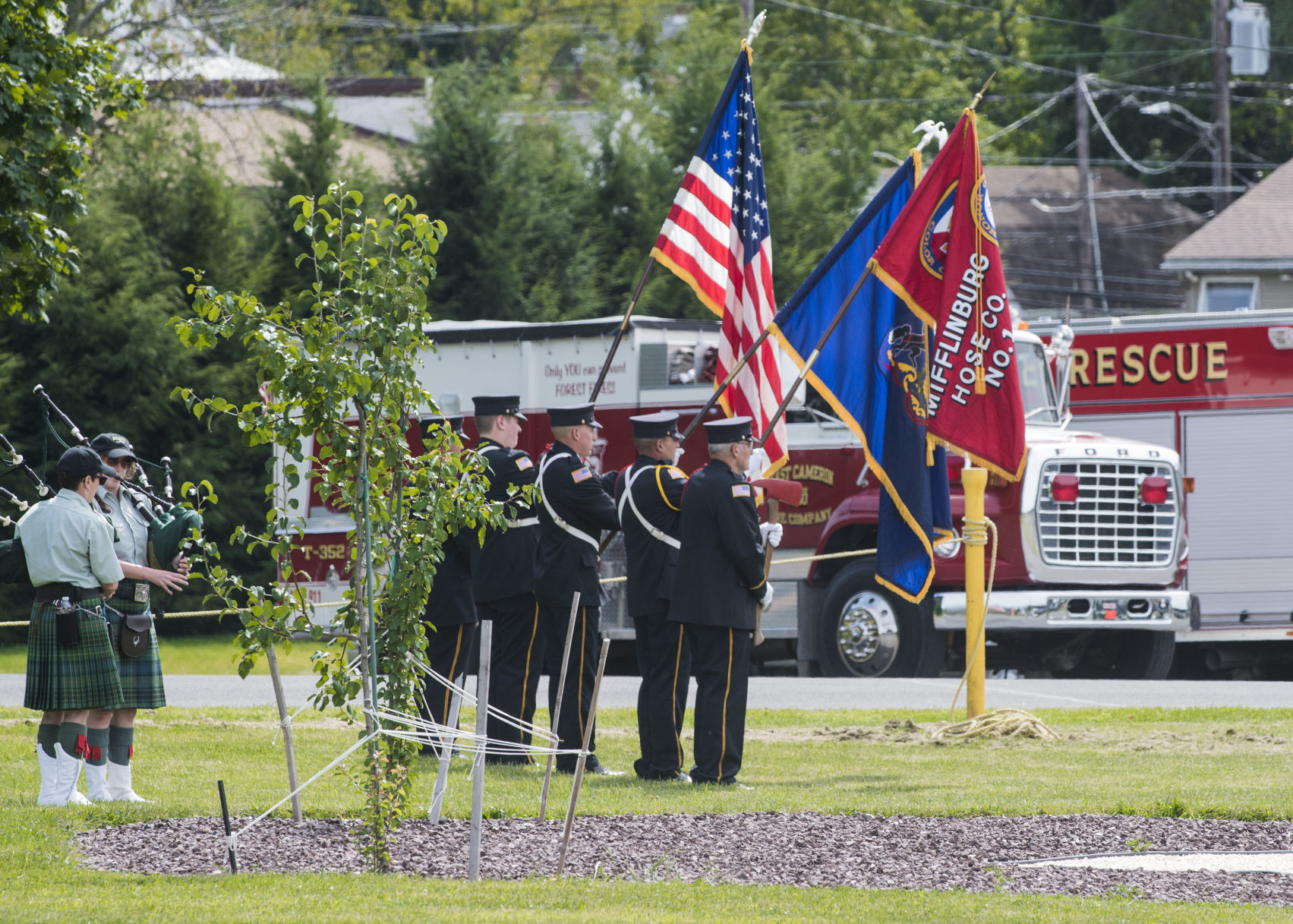 Heroes, victims of 9/11 remembered